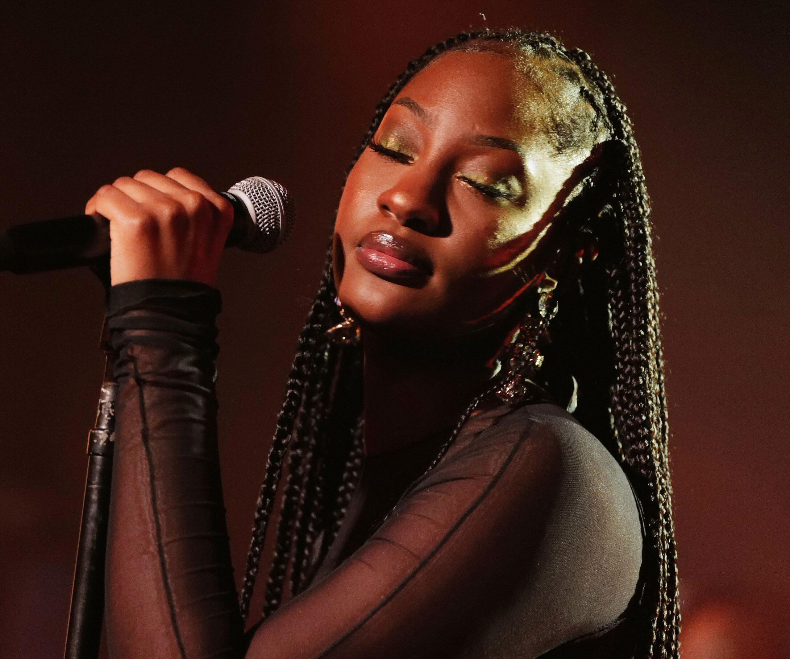Tems to Headline FIFA’s First-Ever Halftime Show